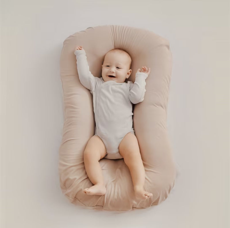 Orthopädisches Babykissen Lio – Optimaler Schlaf & Gesunde Kopfentwicklung