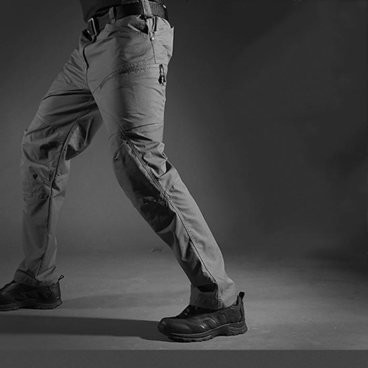 Thermal Cargo Trousers for Men – Waterproof Outdoor Hiking Pants for Cold Weather