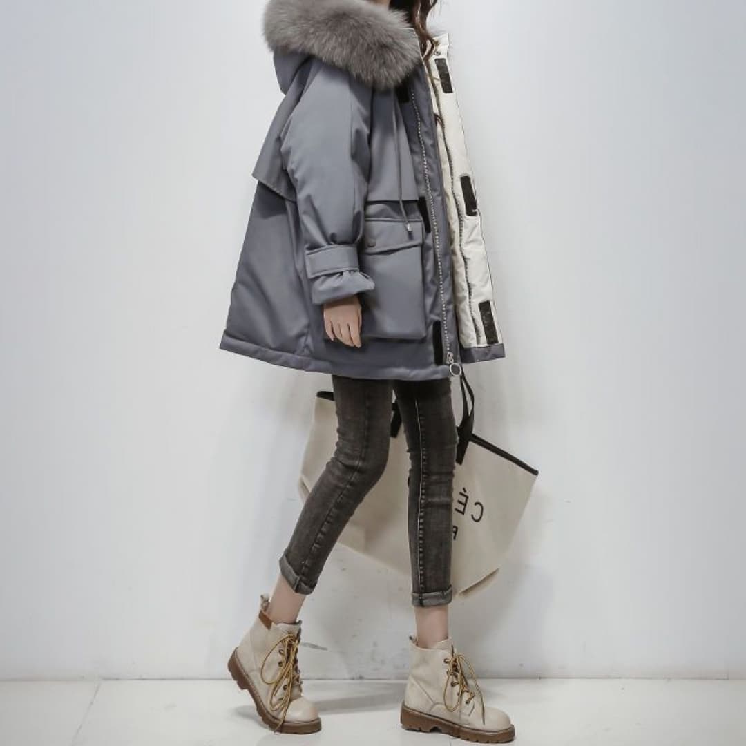Emma Parka: The Ultimate Long Padded Winter Coat with Fur Collar for Women - Stay Warm in Style