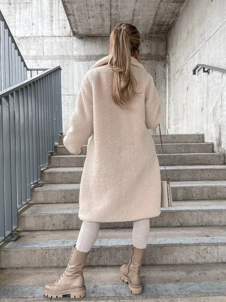 Luxurious Teddy Fleece Winter Coat for Women - Ultimate Warmth & Style