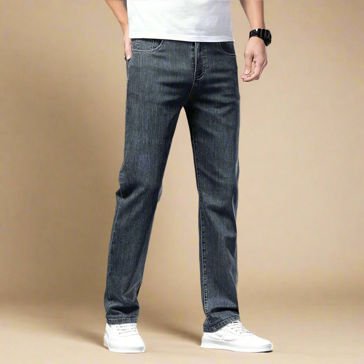 Men's Jeans - Modern Denim Stretch Jeans with Comfortable Regular Fit