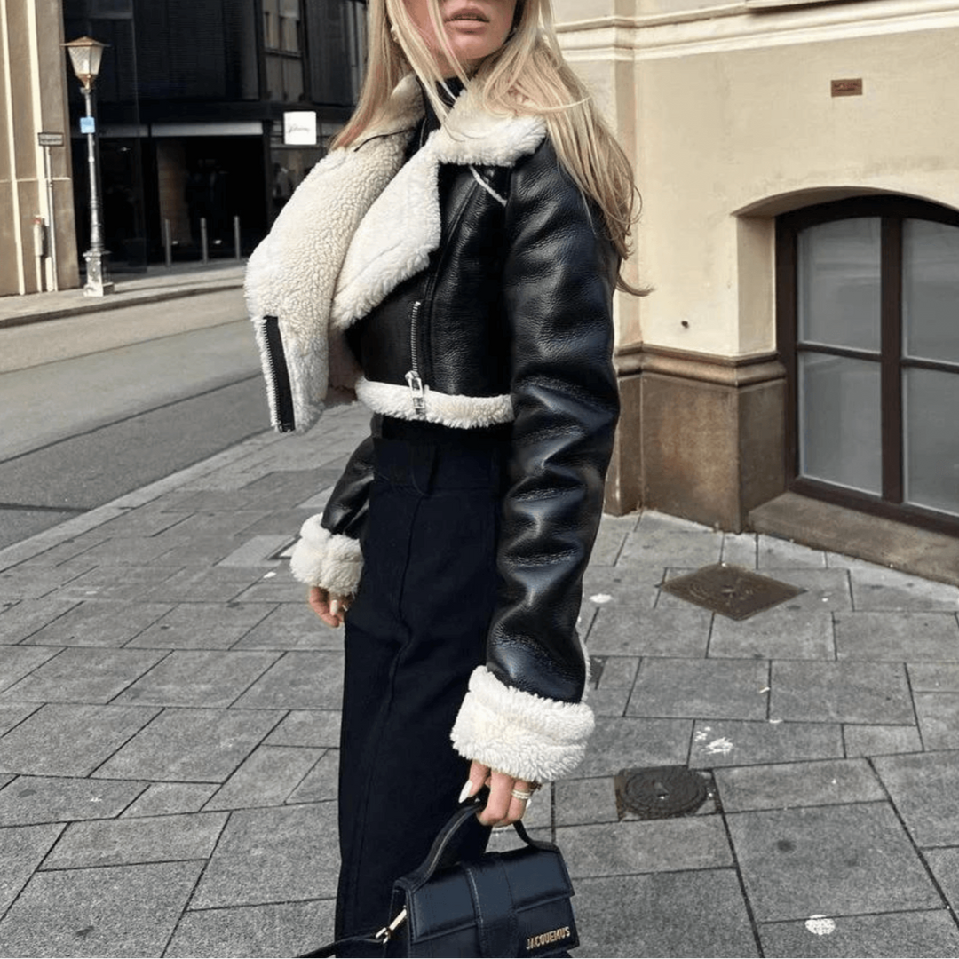 Lammfell Lederjacke für Damen - Stilvoller Look für die kalten Tage mit Pelzbesatz